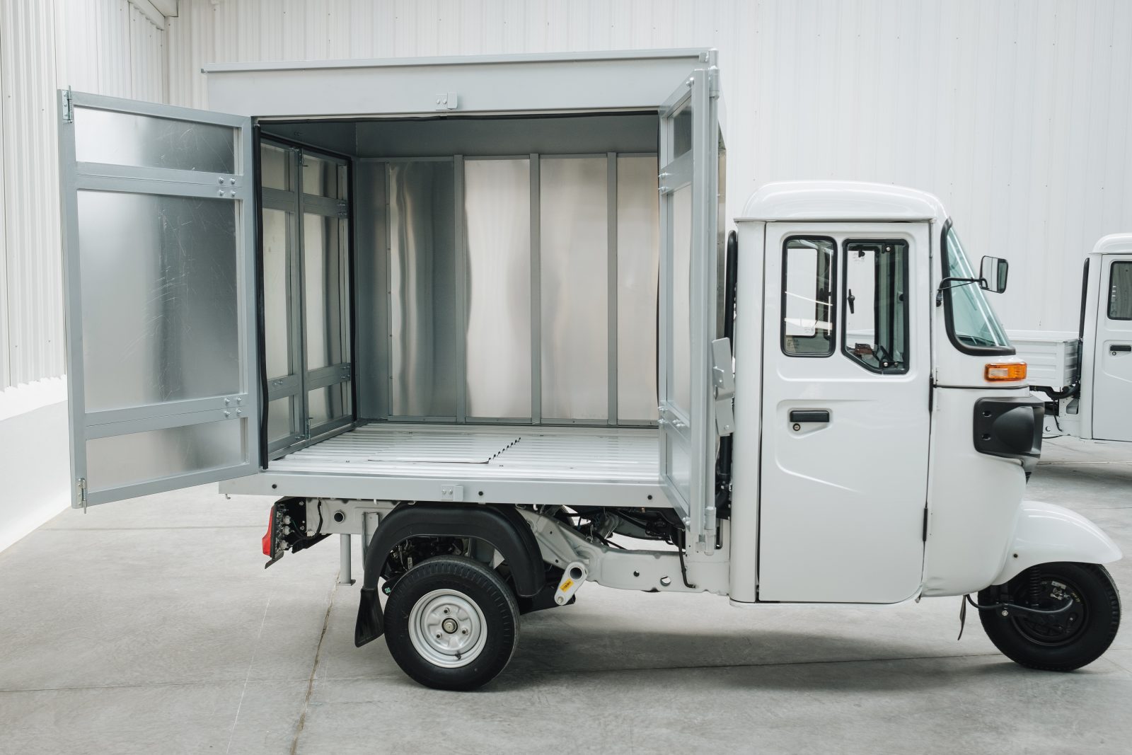MAXIMA CARGO FURGON